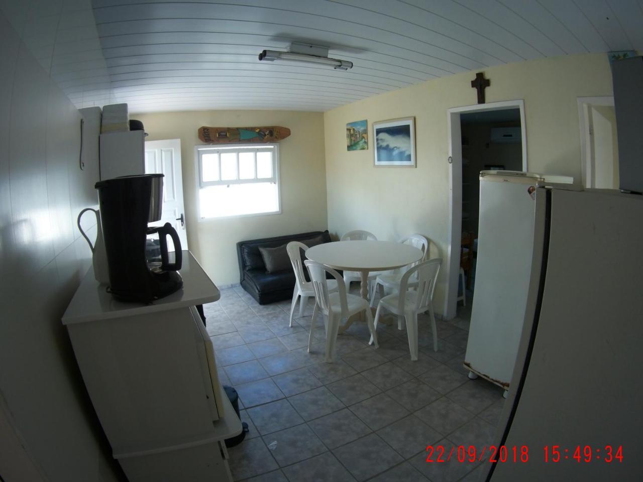 Casa Na Praia Da Pinheira 帕罗卡 外观 照片